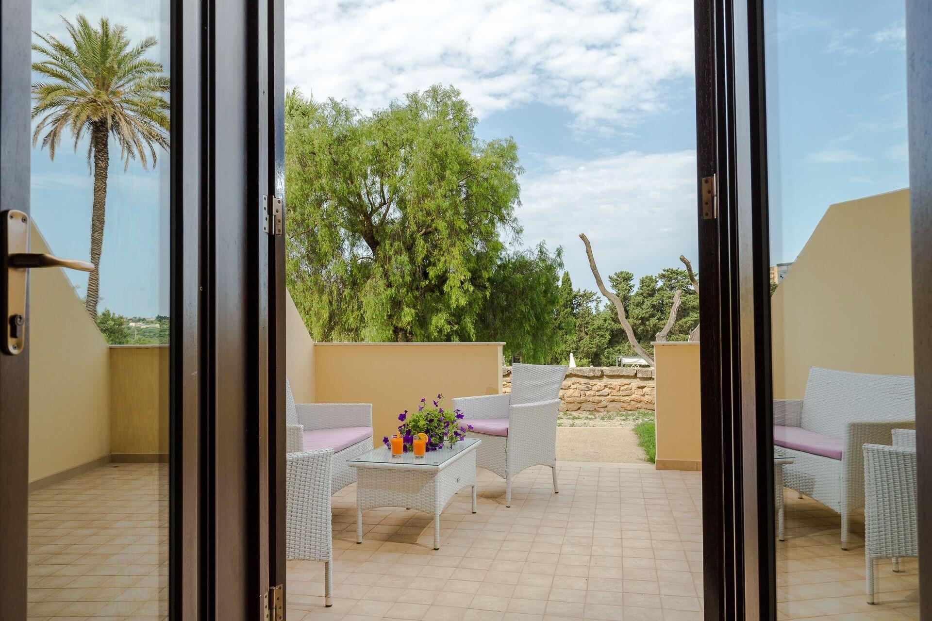 Hotel Villa Calandrino Sciacca Bagian luar foto